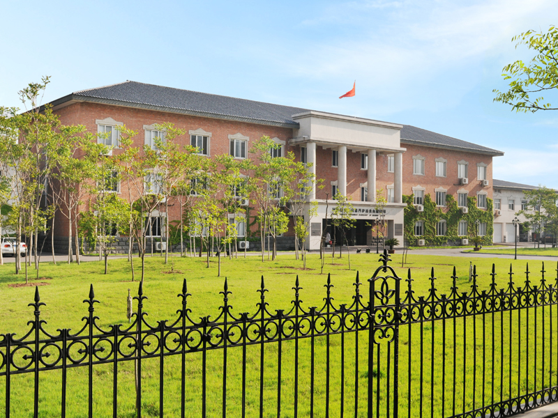 河南米兰网页版集团总部办公楼