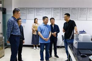 湖北鄂中通世达沥青有限公司总经理黄晶到访米兰网页版